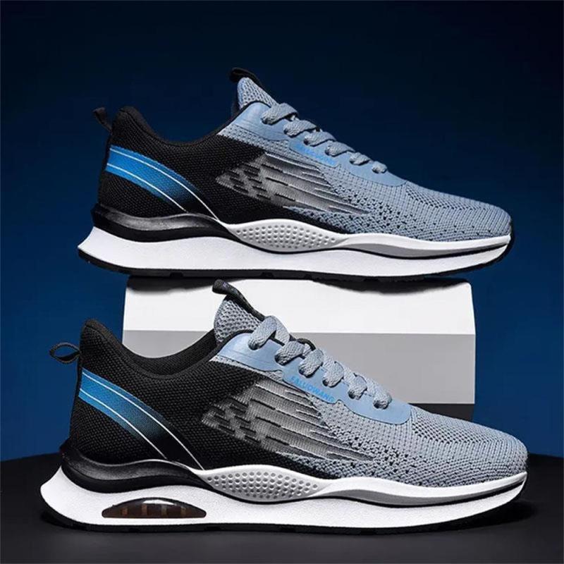 Spring new mesh shoes Flyknit breathable sports leisure trendy shoes men's cross-border foreign trade plus size men's shoes