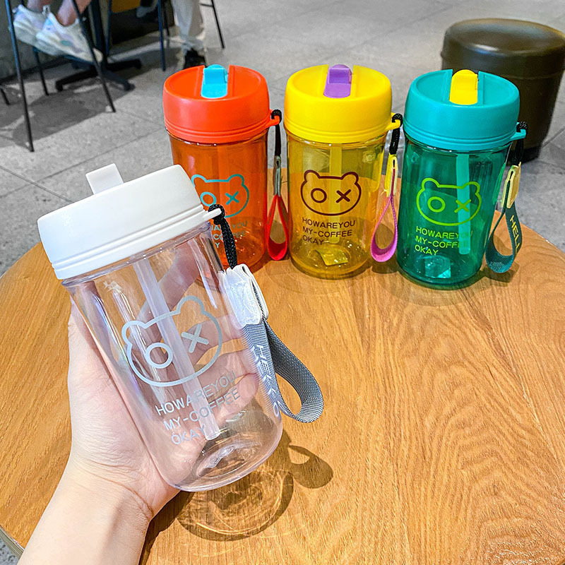 Good-looking student handheld water cup color Cup with straw summer cool coffee cup portable seal leak-proof plastic cup