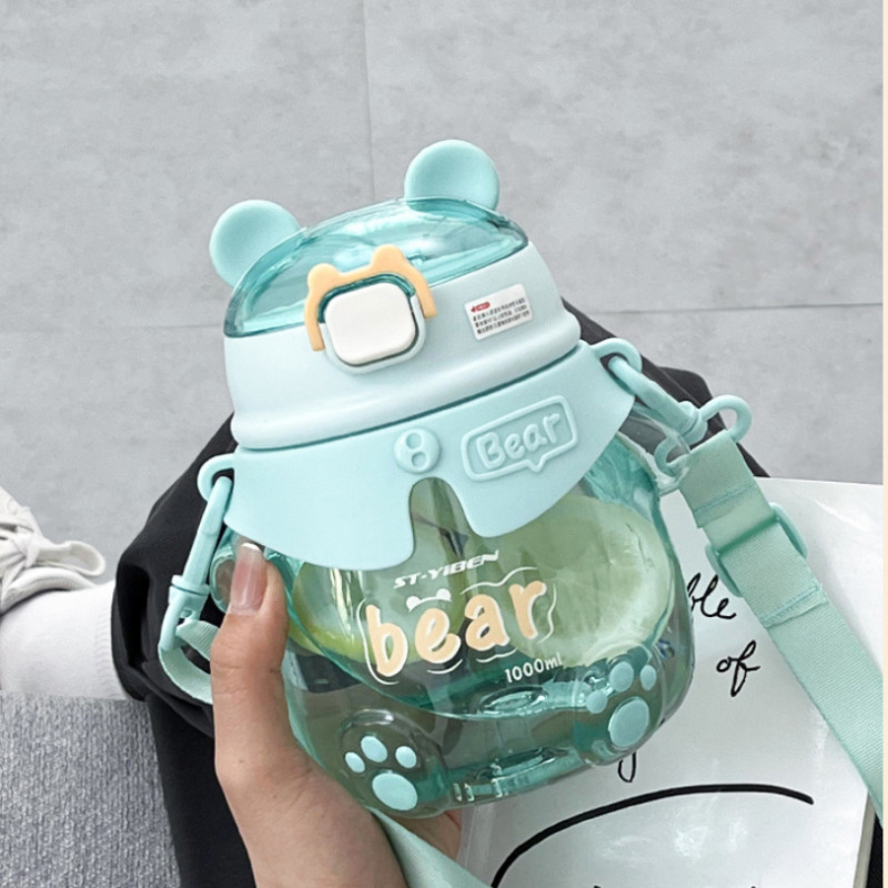 Cute bear plastic cup portable outdoor children's straw Cup one-click bounce cover student Cup gift Cup wholesale
