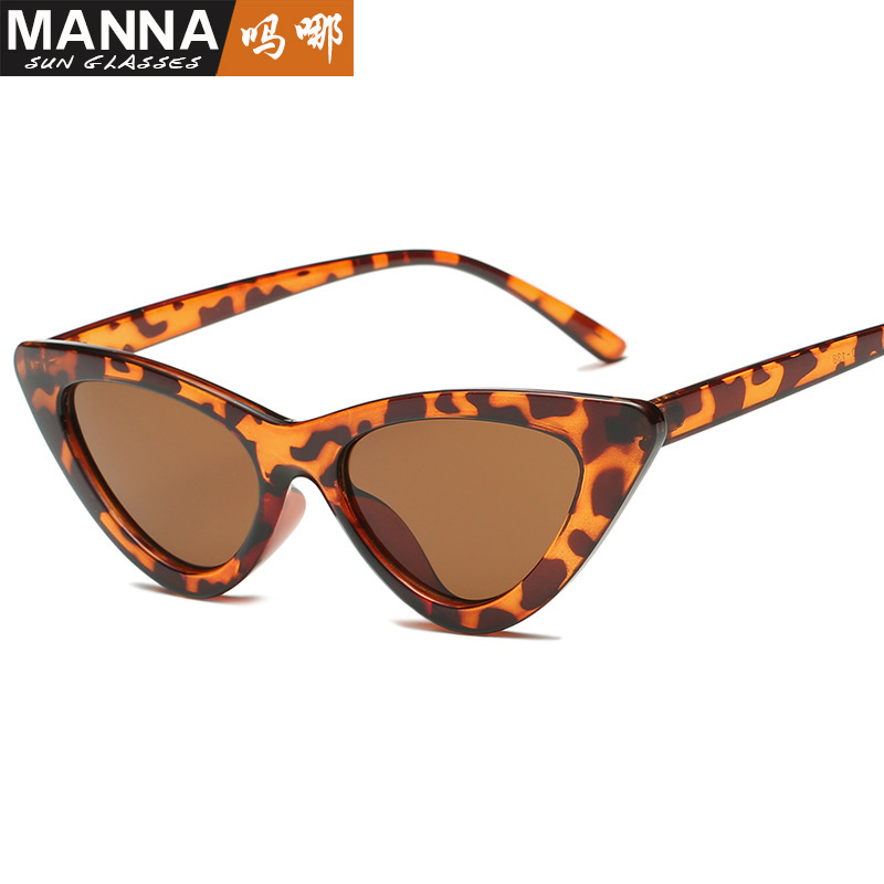 Metal hinge personalized cat eye sunglasses fashion triangle sunglasses transparent ocean film sun glasses 5040
