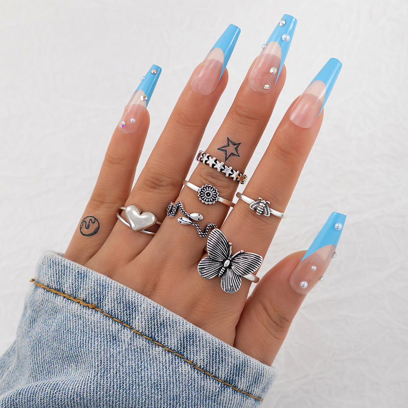 European and American new retro butterfly bee love heart-shaped ring suit ins cold style Year of Snake six-piece ring set