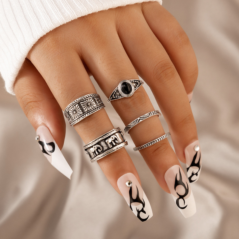 European and American fashion retro black gem drop Diamond Geometric hollow Lotus set rings 11-piece set knuckle ring