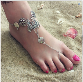 European and American fashion foreign trade ornament simple flower cutout carved water drop tassel new anklet ankle ring
