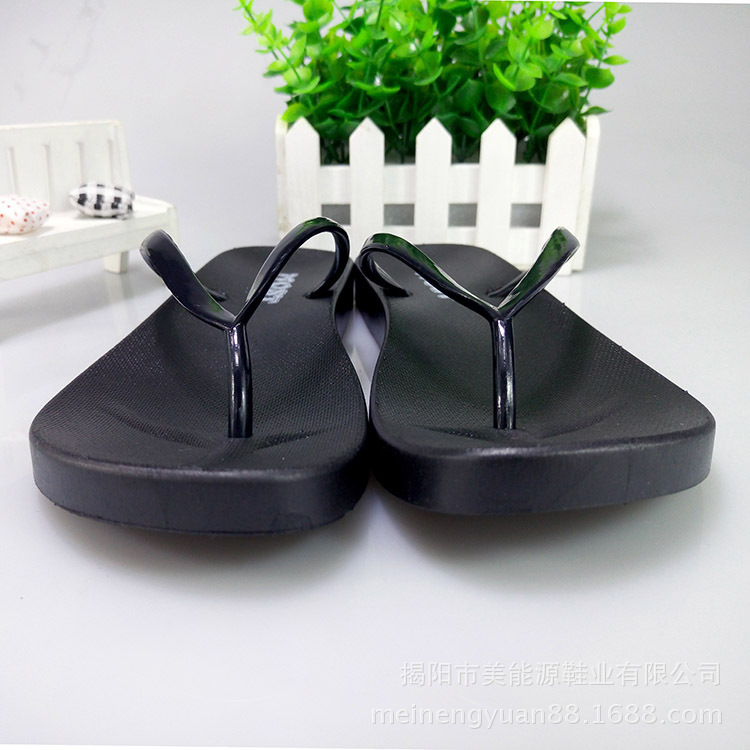 Factory Direct sale bathroom slippers summer women's floor home soft bottom slippers beach shoes one piece dropshipping