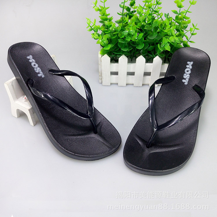 Factory Direct sale bathroom slippers summer women's floor home soft bottom slippers beach shoes one piece dropshipping