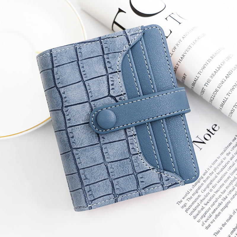 European and American crocodile pattern women's wallet short vintage buckle large capacity multi-card-slot coin purse document package female wallet