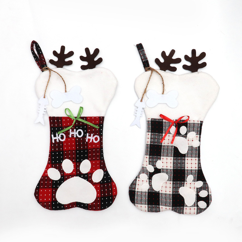 new Christmas decorations cartoon Plaid bone decorative socks cat's paw candy socks Kindergarten Gifts