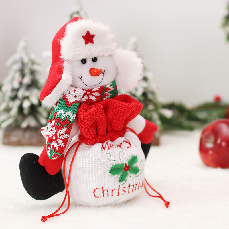 cross-border new knitted doll belt drawstring apple bag Cartoon Doll Gift Bag candy bag wholesale