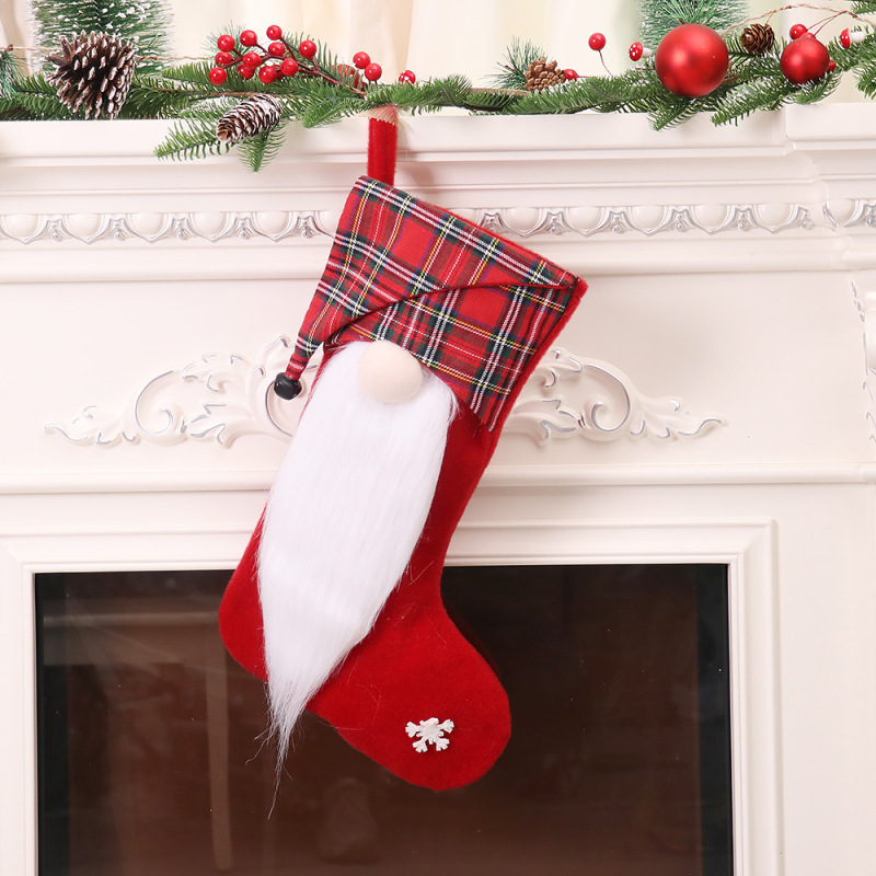 cross-border new Christmas decorations long beard plaid hat faceless doll Christmas stockings bedside gift bag