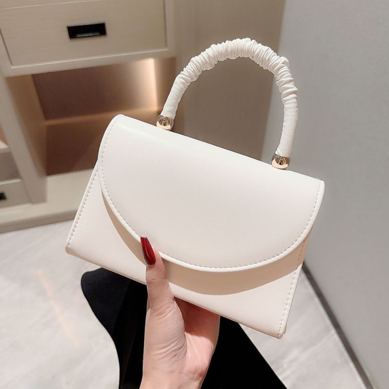 New ins style original women Bag special-interest design light luxury shoulder messenger bag all-match women's small bag chain bag