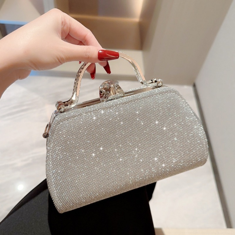 New cross-border women's handbag niche shiny diamond hand holding dinner bag fashion banquet bag dress evening bag