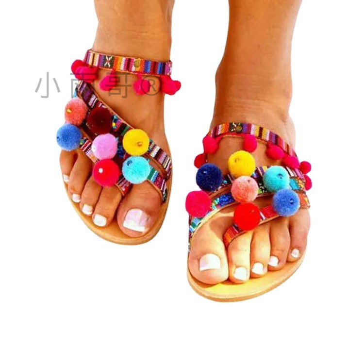 Summer Amazon wish flat bottom Flip-Flops Slippers women's foreign trade hairy ball cross-border bohemian sandals