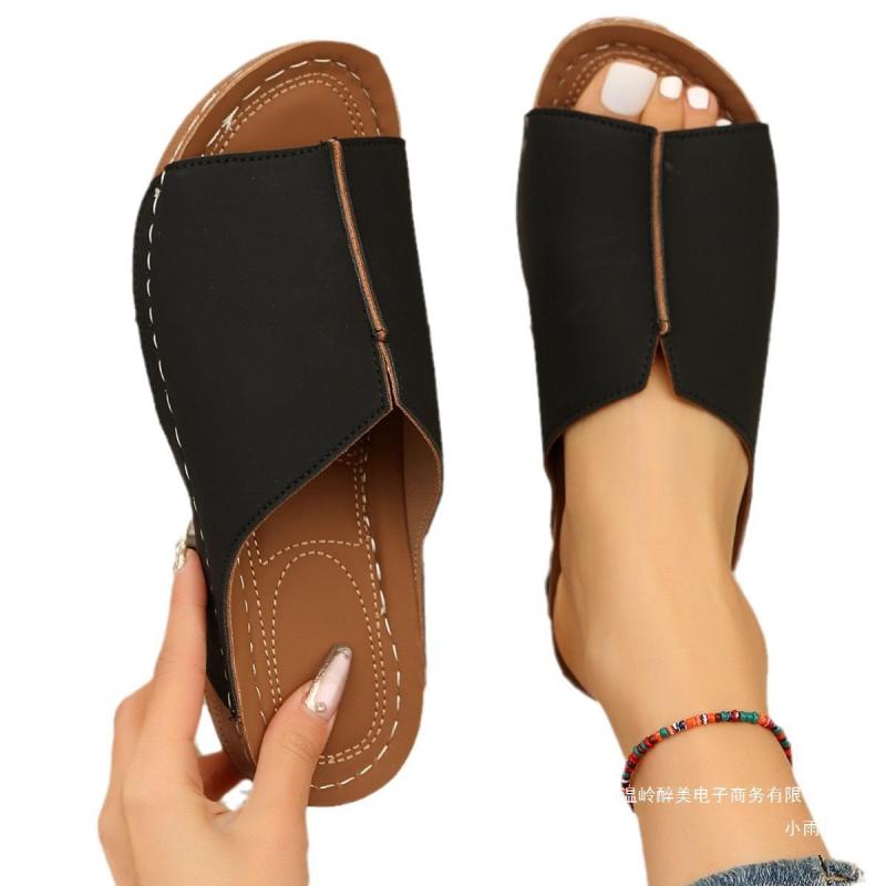 Outdoor wear cross-border European and American Foreign Trade women's shoes comfortable wedge independent station slippers simple plus size New sandals for women