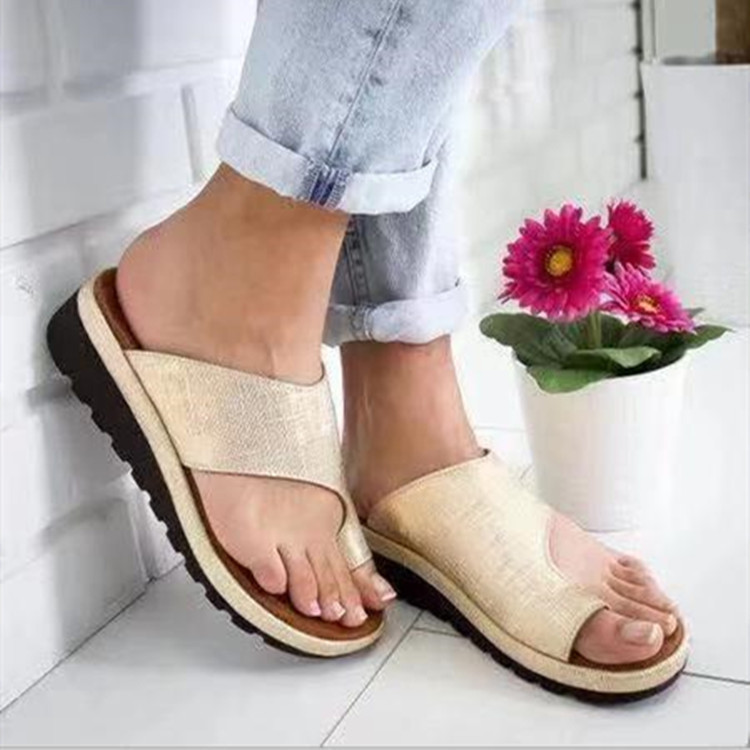 AliExpress cross-border supply plus size women's shoes wish popular slippers women's foreign trade toe covering sandals women's in stock