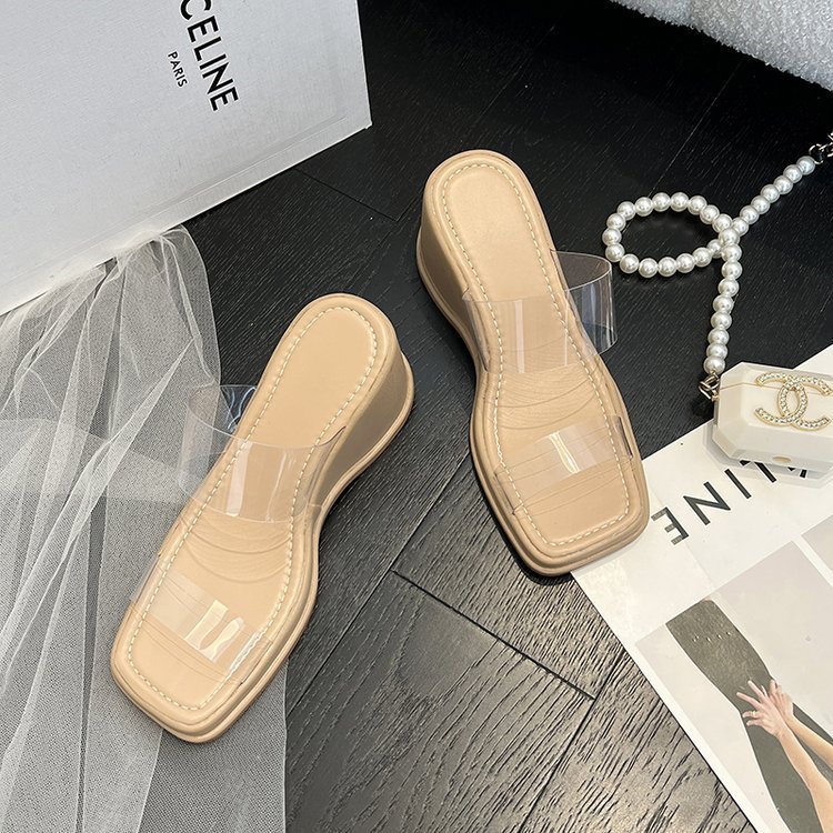 Summer new Korean style transparent platform square toe slippers women's foreign trade wedge Crystal pvc beach slippers