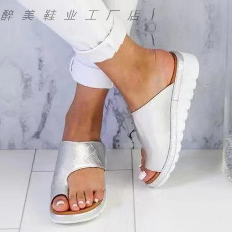 AliExpress cross-border supply plus size women's shoes wish popular slippers women's foreign trade toe covering sandals women's in stock