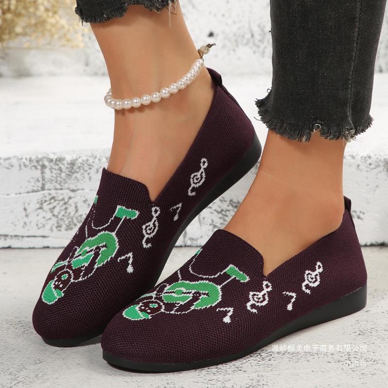 Cross-border new arrival Flyknit flat low-cut shoes women's foreign trade embroidery breathable slip-on lazy work shoes wish supply