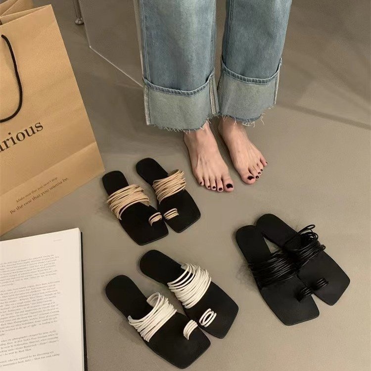 Korean style Foreign trade narrow combination one-word soft leather square toe slippers Women's Open toe flat beach slippers independent station