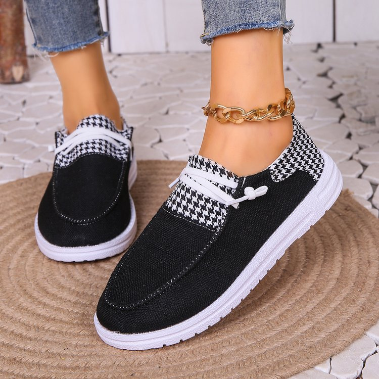 European and American Foreign Trade New plus size lace up low-top canvas shoes women's cross-border ethnic style lazy low heel skate shoes Amazon