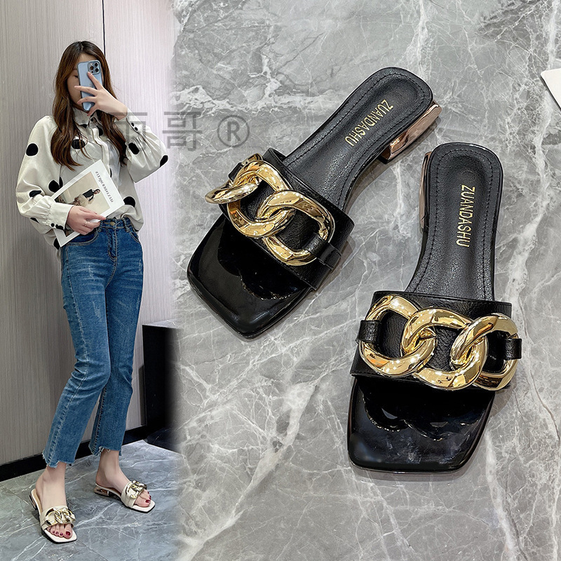 Cross-border foreign trade European and American chain decoration chunky heel Slippers Women's Open toe square toe mid-heel outdoor Slippers Slippers