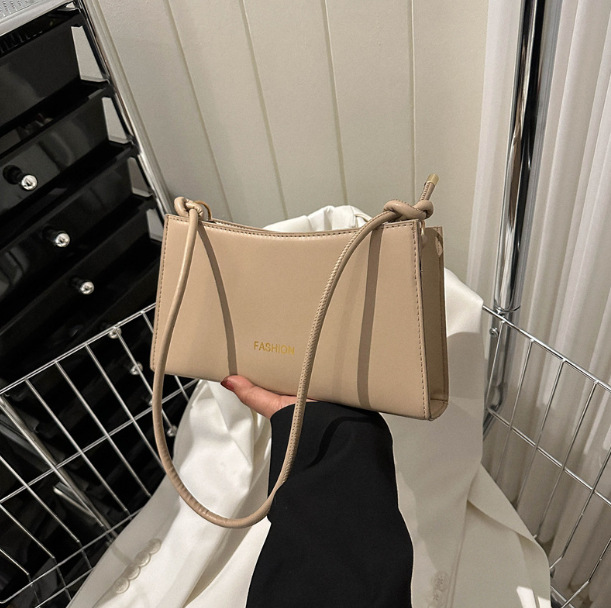 Personalized French candy color underarm new fashion trendy simple one-shoulder Western style portable baguette women's bag