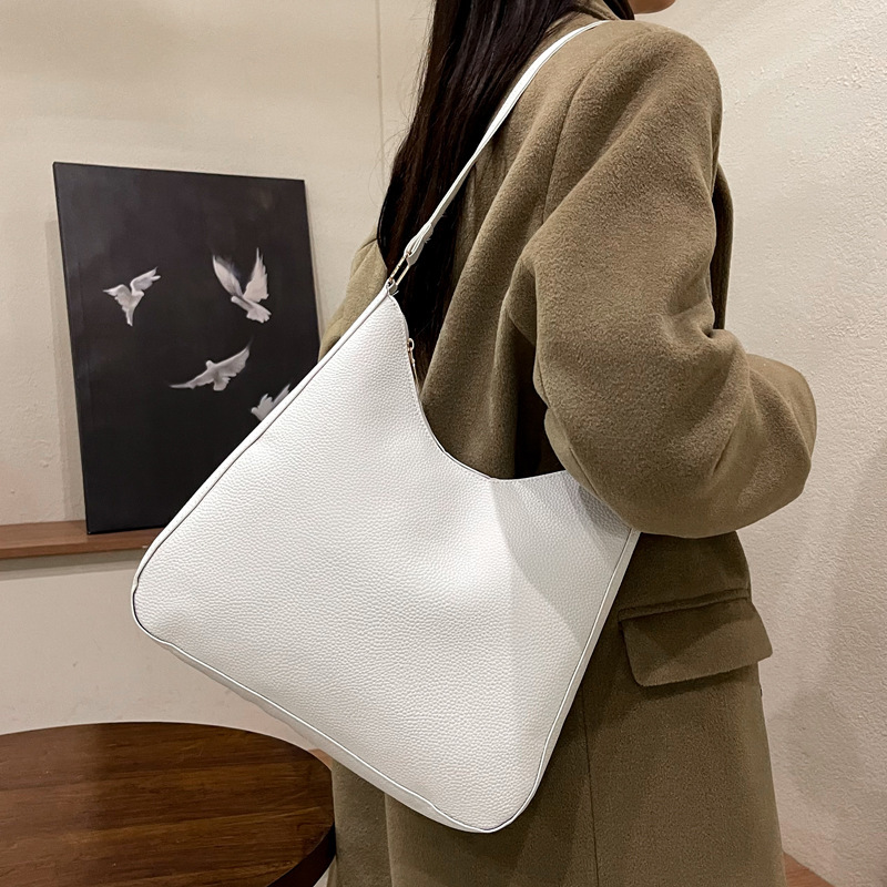 Large Capacity new simple lychee pattern simple winter popular solid color portable underarm tote Women's Big Bags