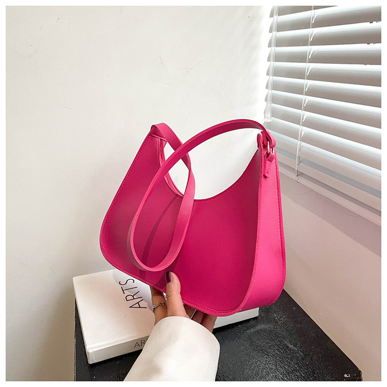 Solid color PU trendy bags women's spring new fashion simple shoulder bag leisure commute underarm small square bag