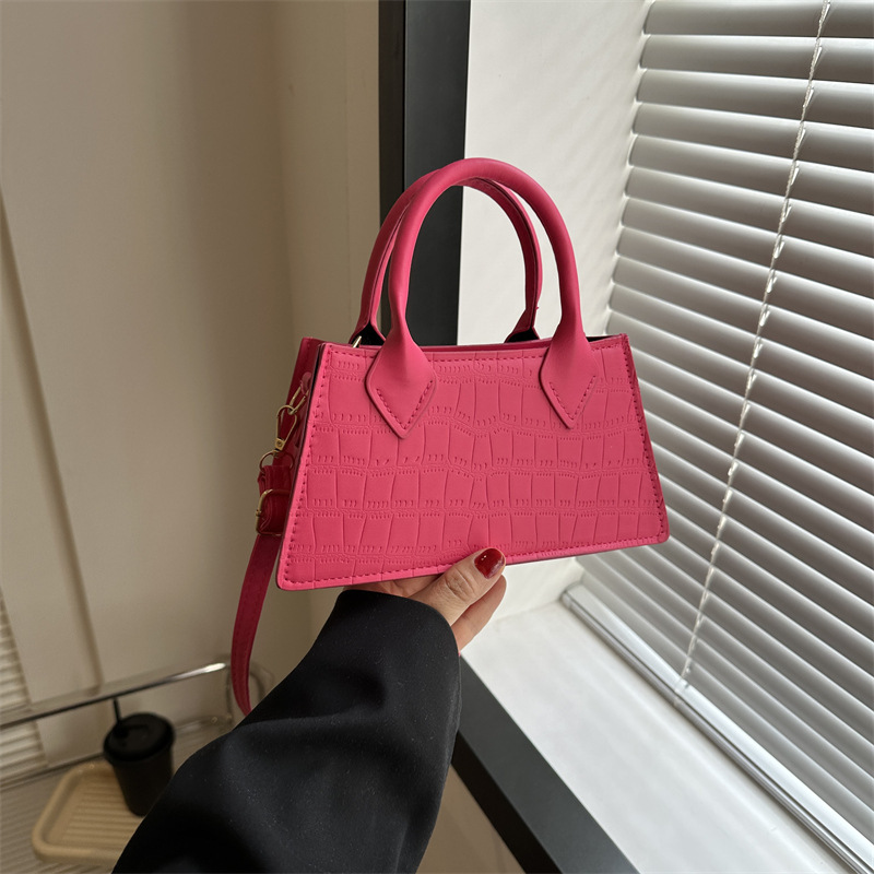 Simple textured fashion handbag casual new shoulder messenger bag small square bag solid color popular women's bags fashion