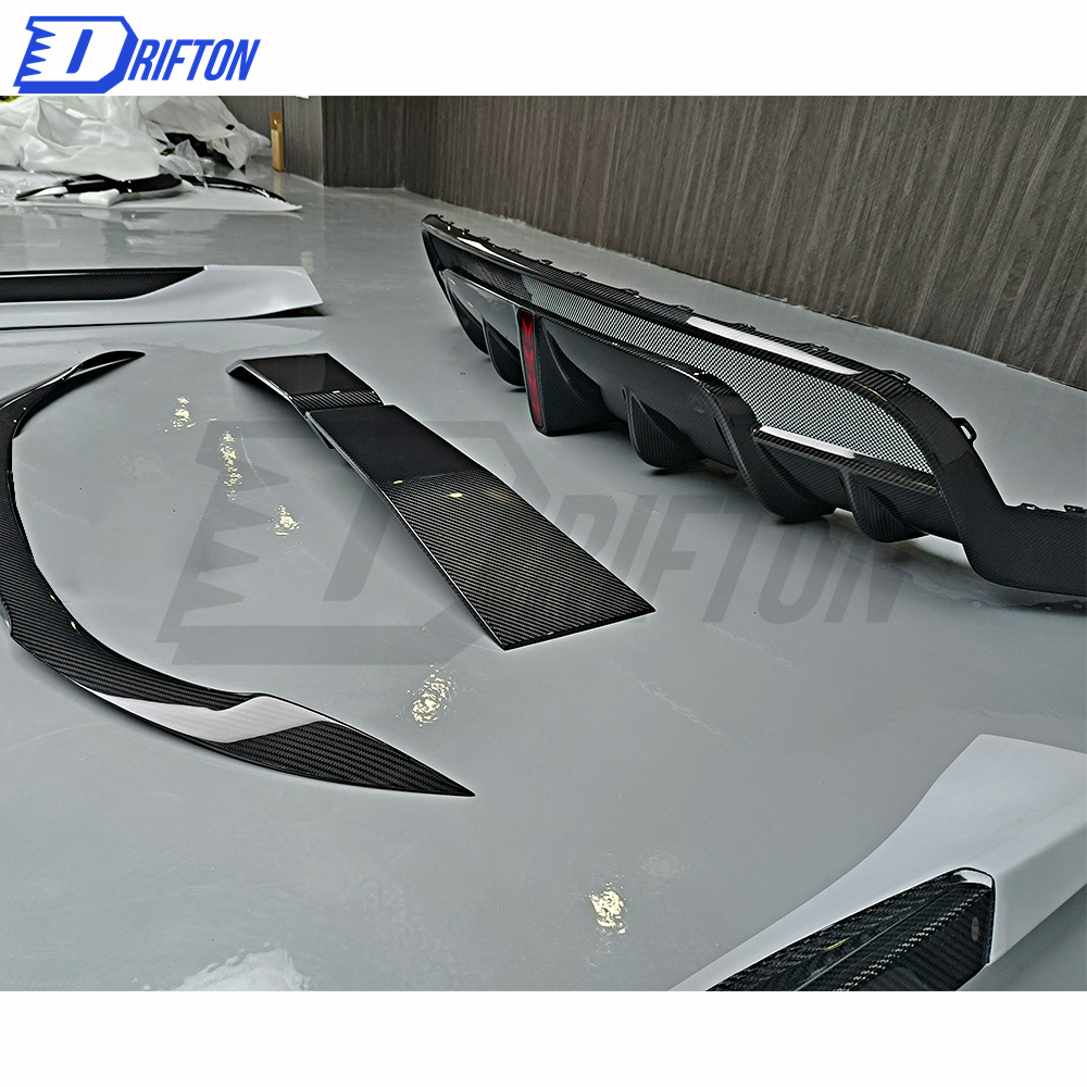 SD Style Dry Carbon Fiber Rear Diffuser For Tesla Model Y 2020-2021