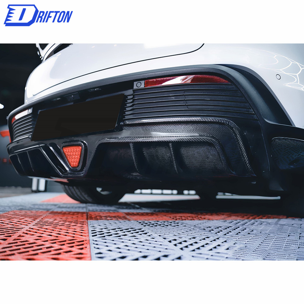 CMST Style Carbon Fiber Rear Diffuser For Porsche Taycan Turbo 2019-2020