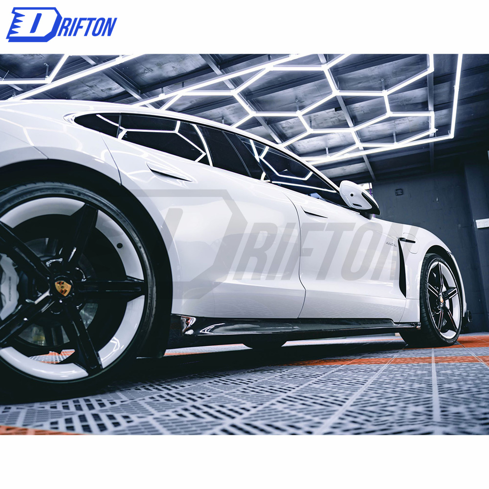 CMST Style Carbon Fiber Side Skirt For Porsche Taycan 4S Turbo 2019-2020