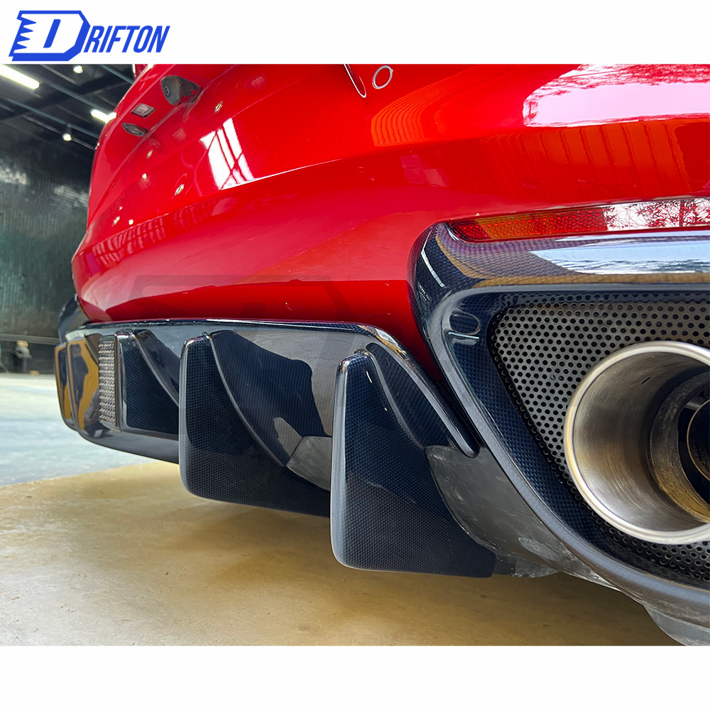 MS Type Dry Carbon Fiber Rear Bumper Extension & Diffuser For Ferrari 812 2017-2018