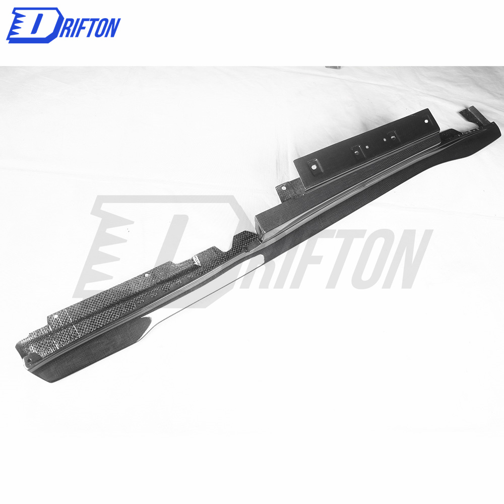 MS Type Dry Carbon Fiber Side Skirts For Ferrari 812 2017-2018
