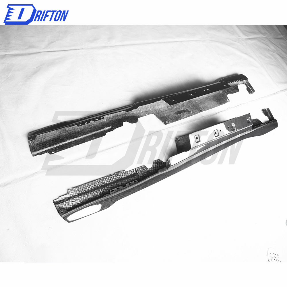 MS Type Dry Carbon Fiber Side Skirts For Ferrari 812 2017-2018