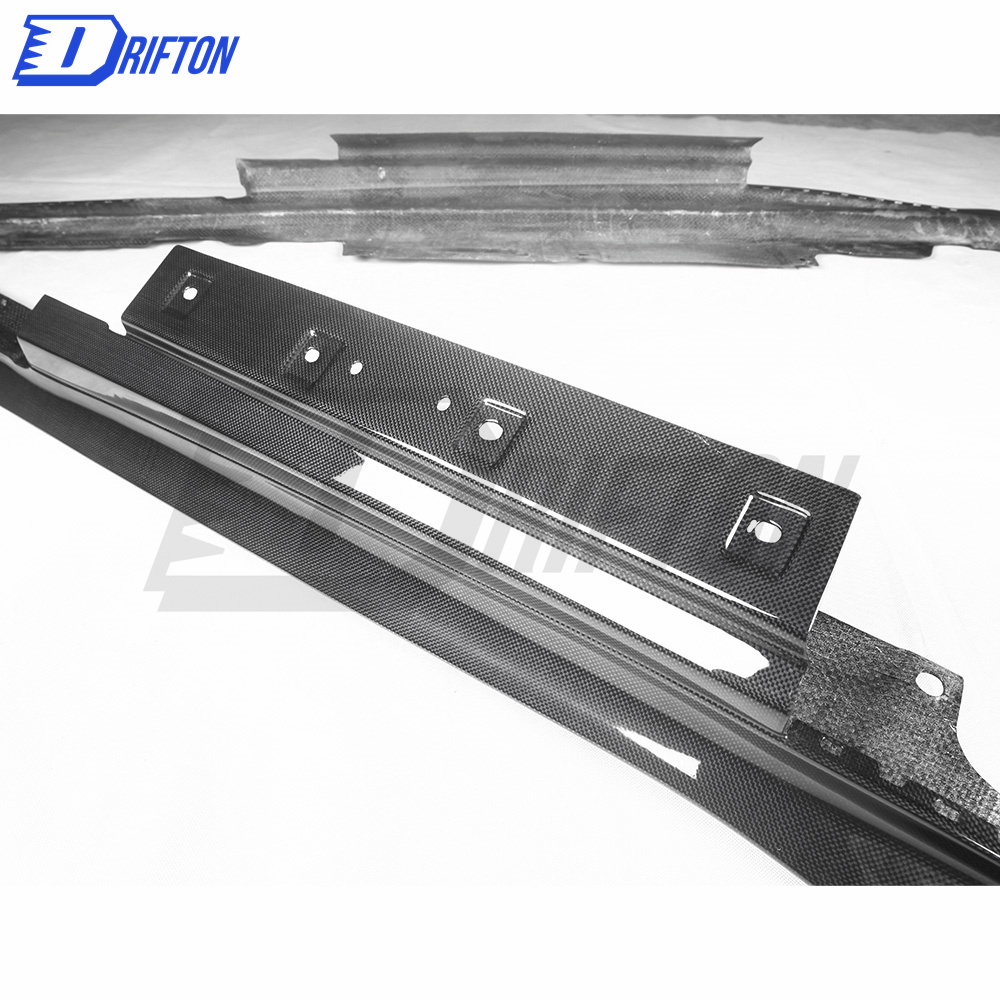 MS Type Dry Carbon Fiber Side Skirts For Ferrari 812 2017-2018