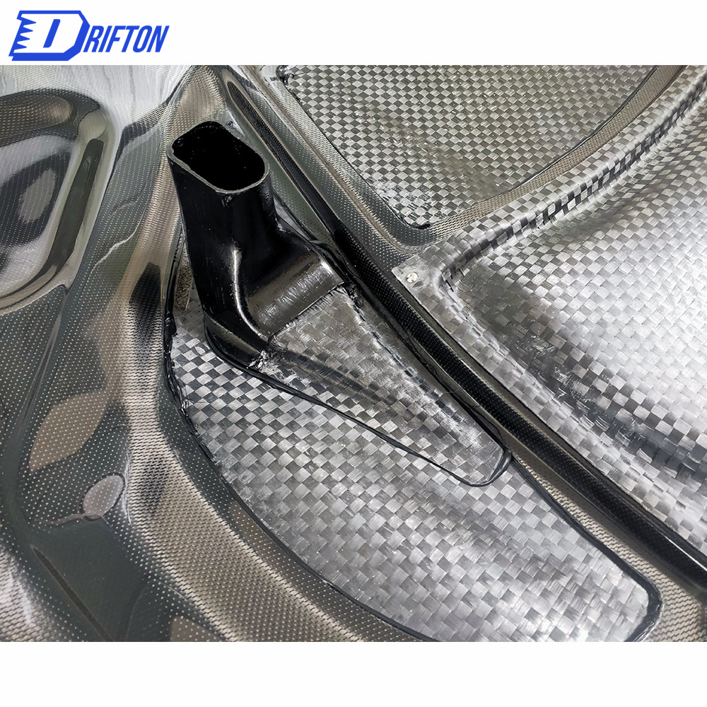 17Ver.Varis-Style Double Side Carbon Fiber Cooling Hood For Nissan R35 GTR 2017-2019
