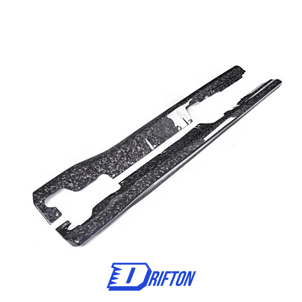 OEM Style Forged Dry Carbon Fiber Side Skirt For Ferrari 812
