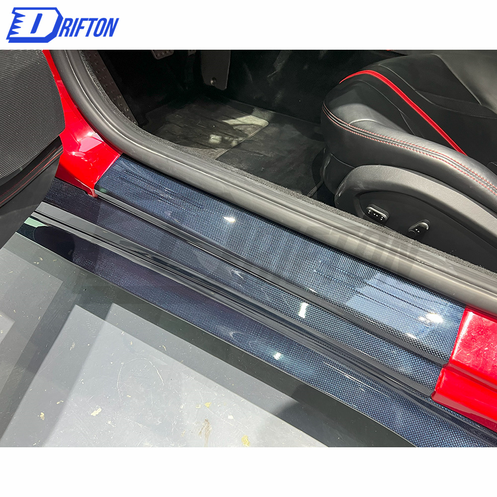 Dry Carbon Fiber Door Sills For Ferrari 812 2017-2018