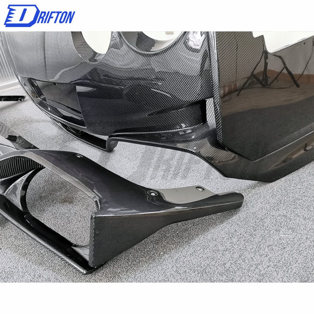Varis MY19 Style Full Carbon Fiber Rear Bumper Assembly For Nissan R35 GTR 2017-2019