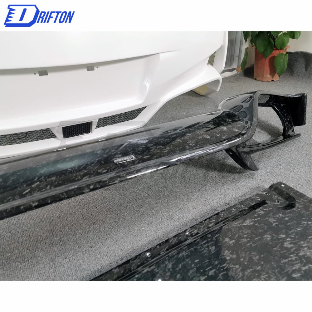 Varis MY19 Style Partial Forged Carbon Fiber Rear Bumper Assembly For Nissan R35 GTR 2017-2019