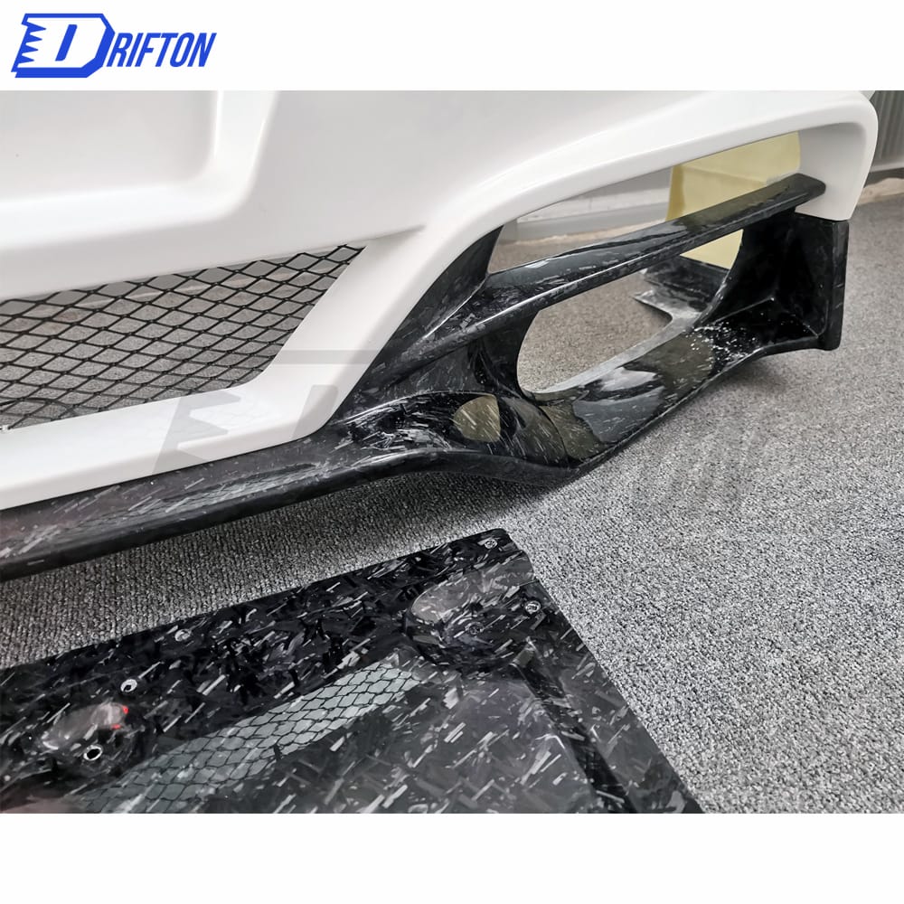 Varis MY19 Style Partial Forged Carbon Fiber Rear Bumper Assembly For Nissan R35 GTR 2017-2019