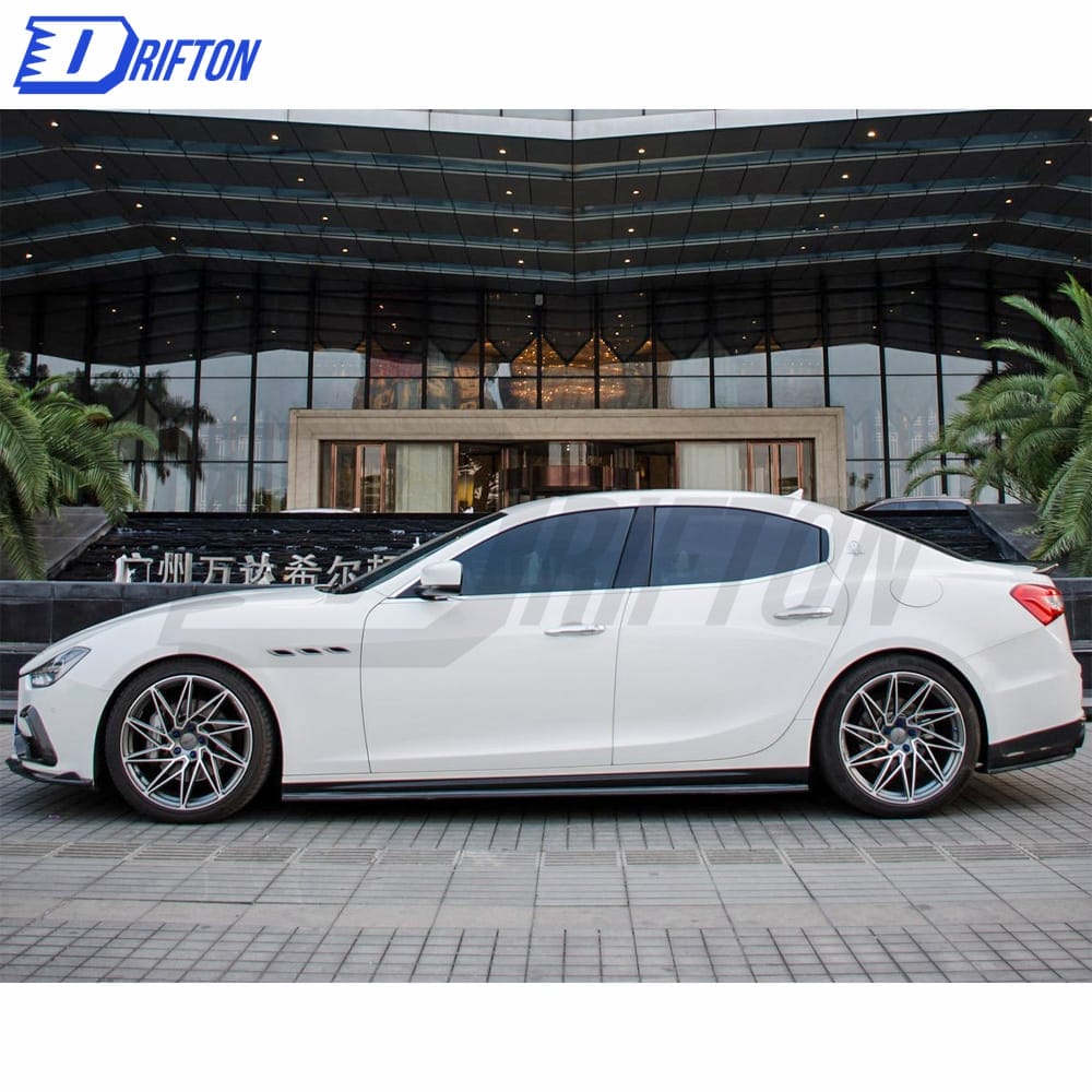 CMST Style Carbon Fiber Side Skirt For Maserati Ghibli 2014-2017