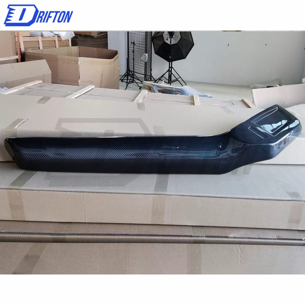 Carbon Fiber Snokle For Land Rover Defender 2020-2021