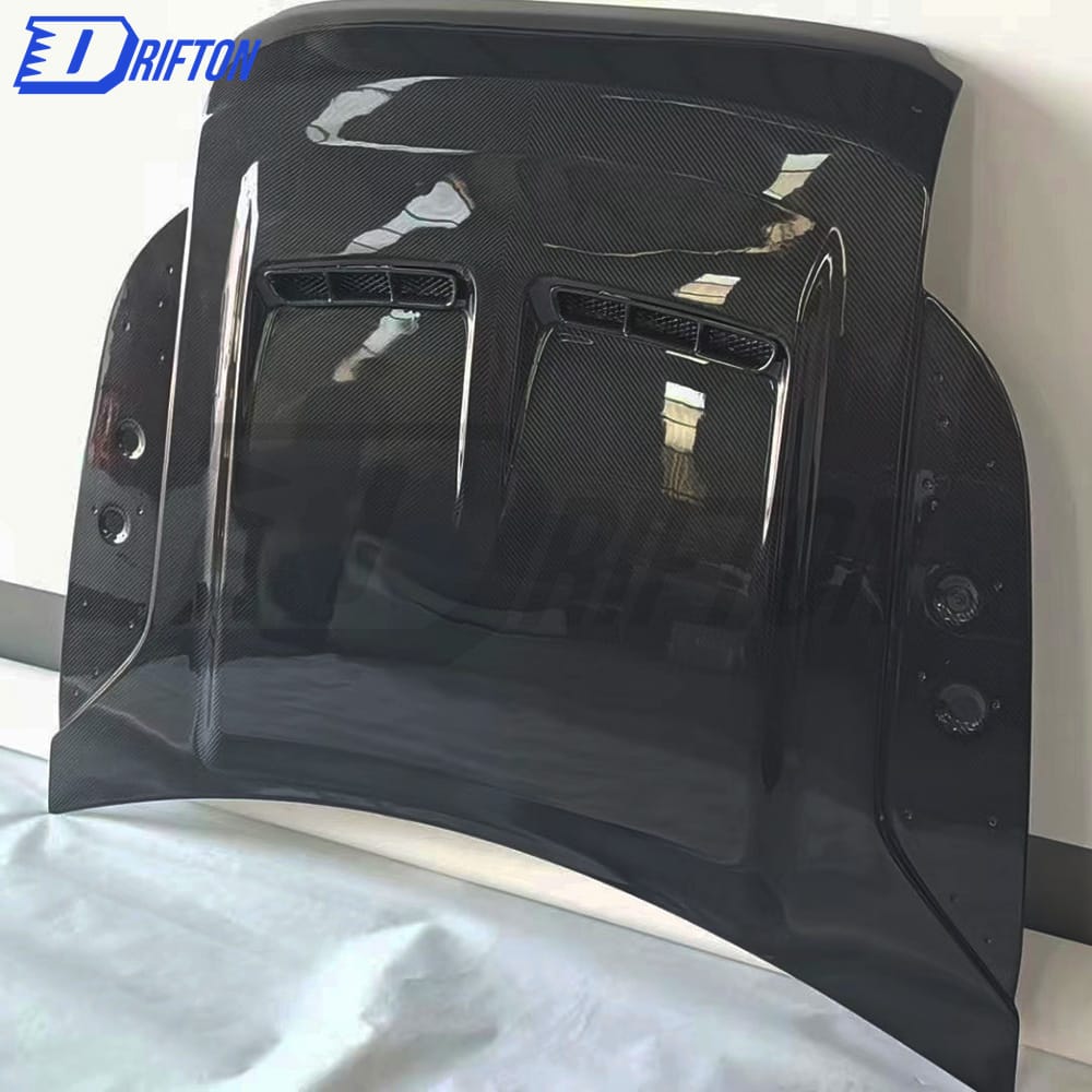 Dry Carbon Fiber Hood For Land Rover Defender 2020-2021