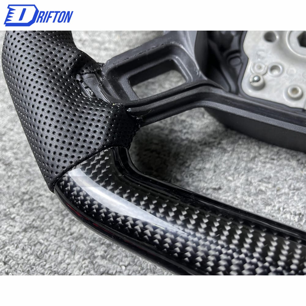 Customize Carbon Fiber & Perforated Leather Steering Wheel For Land Rover Defender 2020-2023