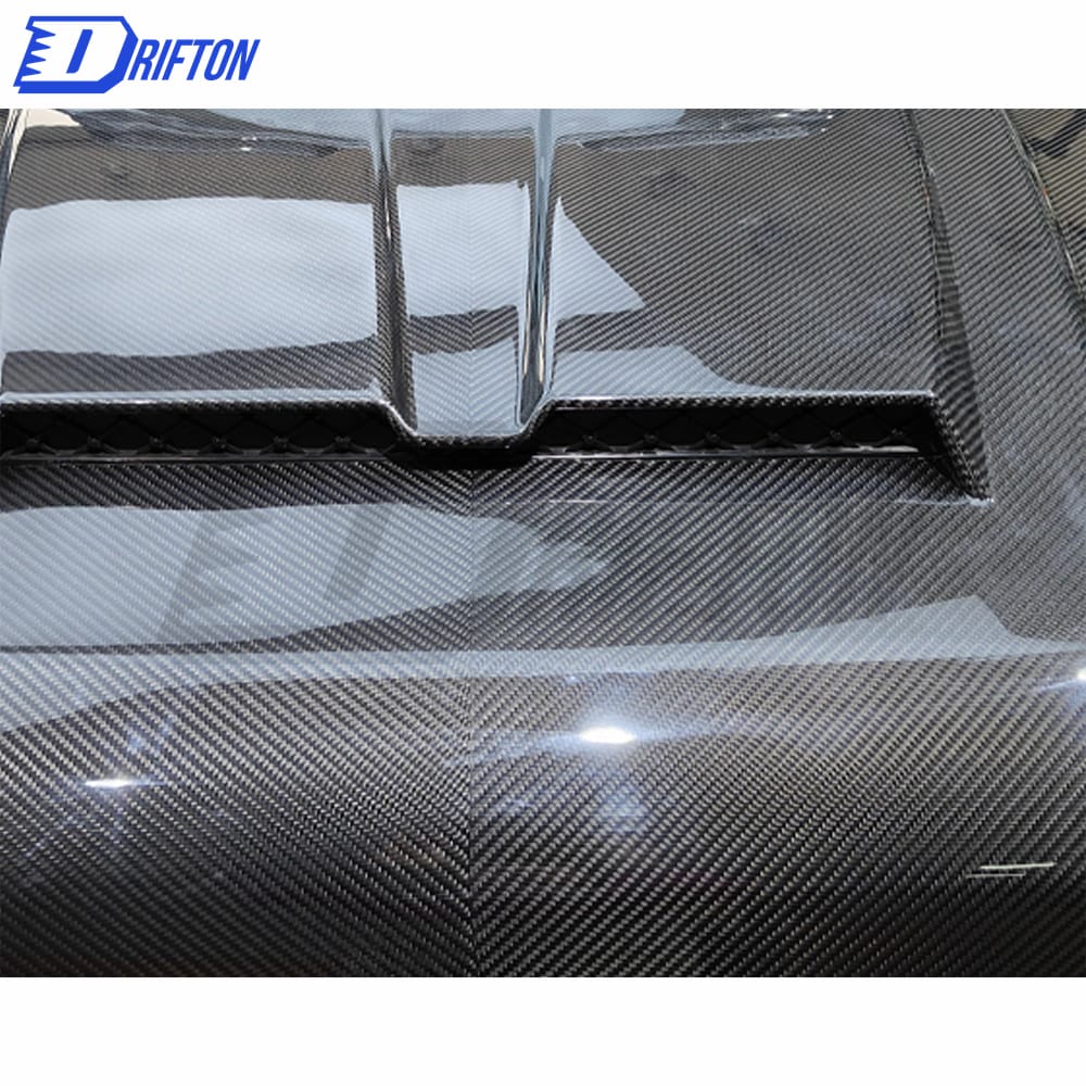 OKING Style Dry Carbon Fiber Hood For Land Rover Defender 2020-2023