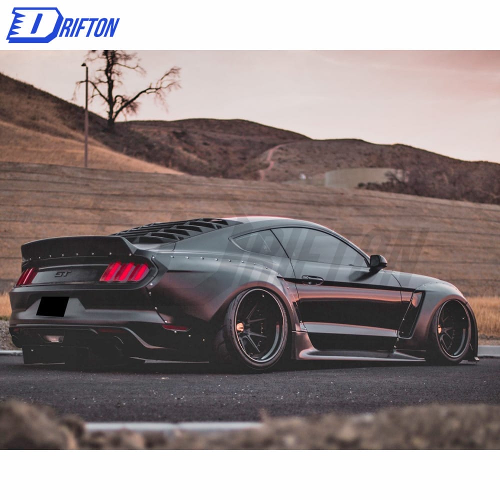 CHINCHED Style Glass Fiber Body Kit For Ford Mustang 2015-2017