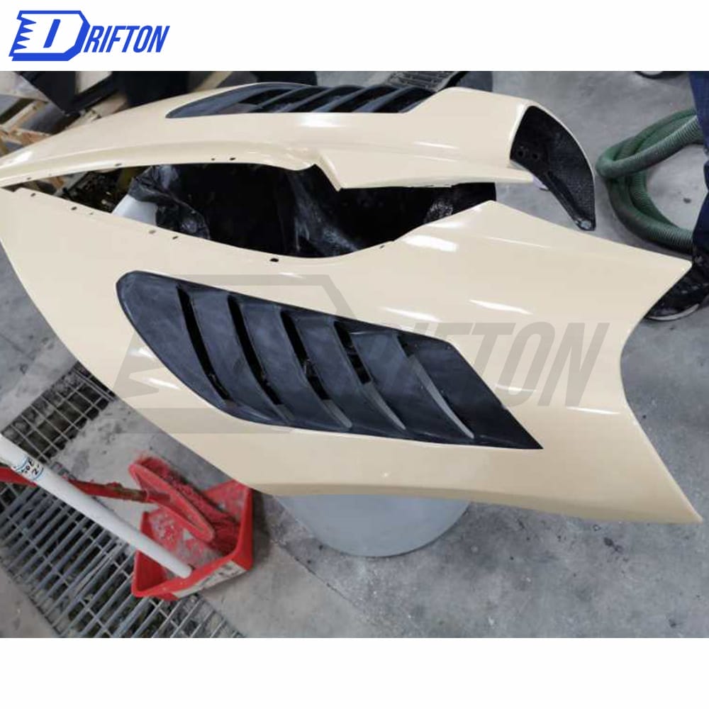Vorsteiner Style Dry Carbon Fiber With Portion Primer Fenders For Mclaren 720S