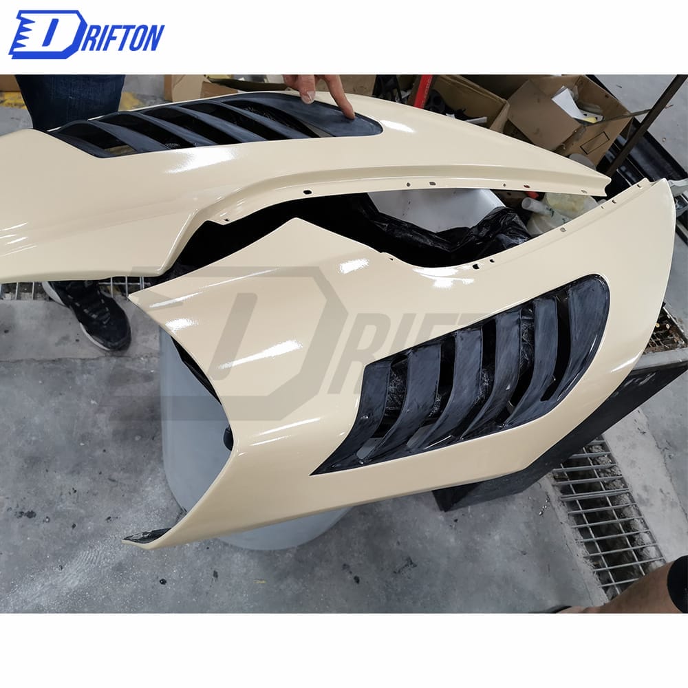 Vorsteiner Style Dry Carbon Fiber With Portion Primer Fenders For Mclaren 720S