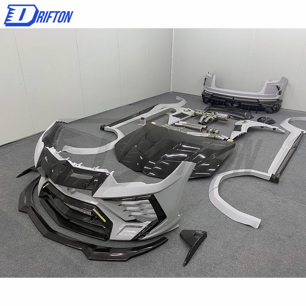 Mansory Style Dry Half Carbon Fiber Body Kit For Lamborghini URUS